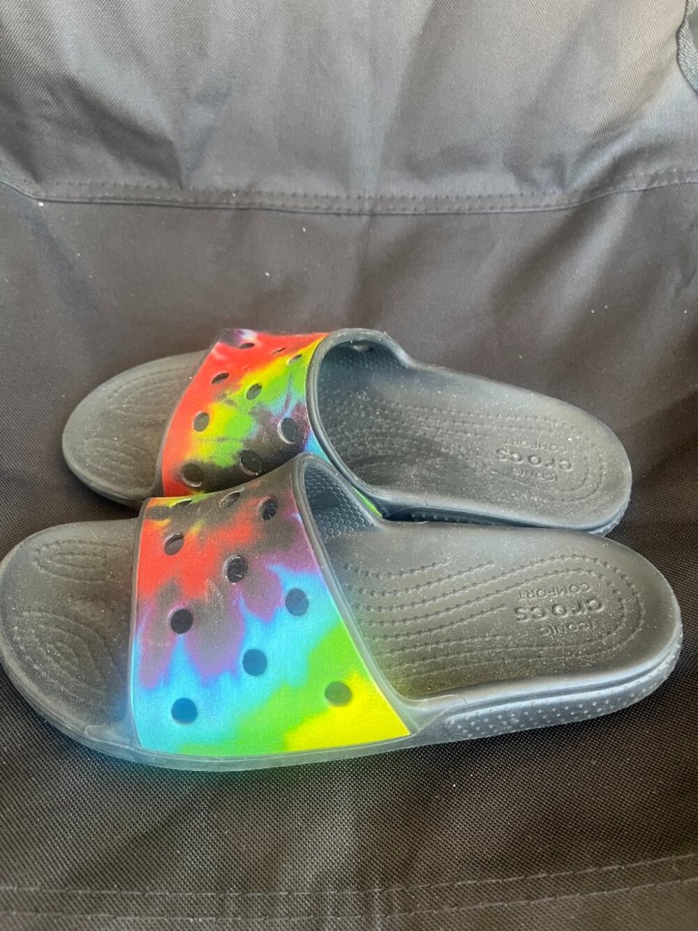 CROCS SANDALS